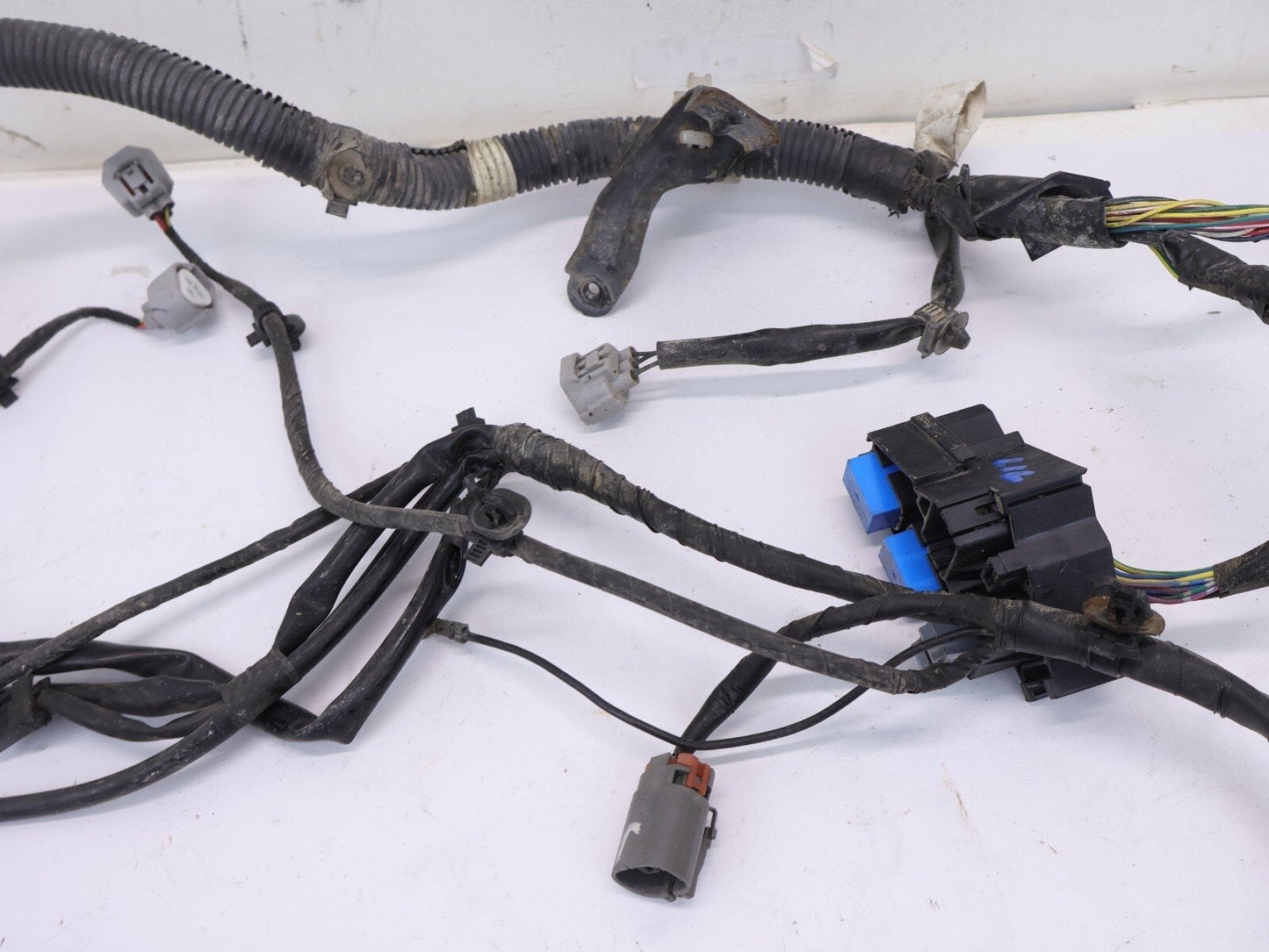 2008 Subaru Legacy GT Front Wiring Harness Engine Bay OEM