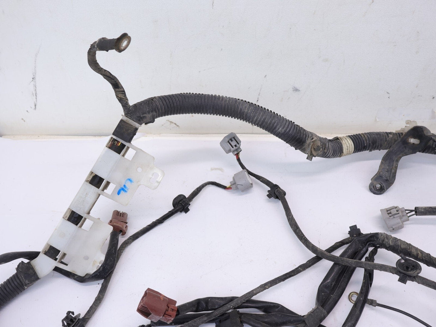 2008 Subaru Legacy GT Front Wiring Harness Engine Bay OEM