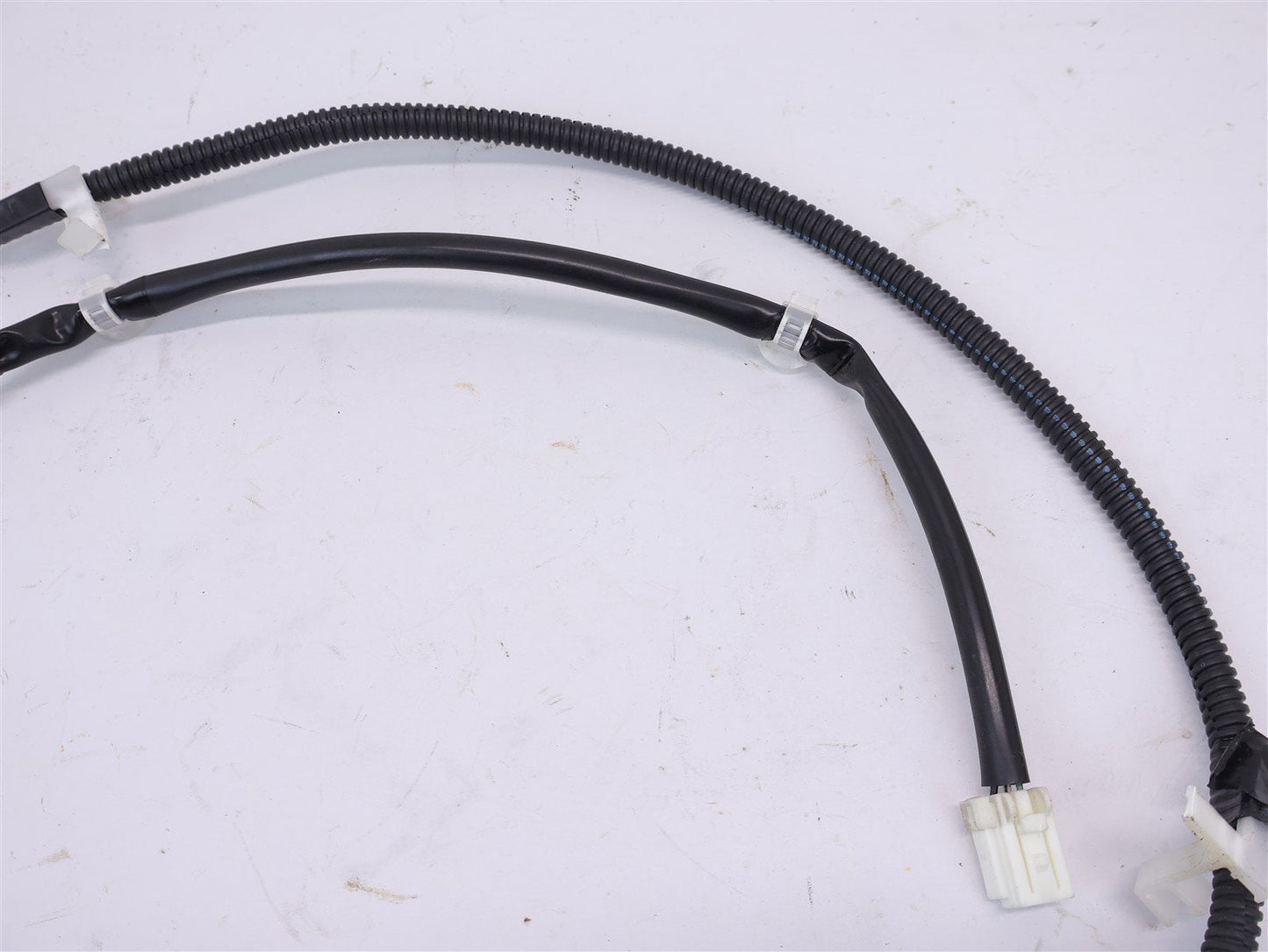 2007-2009 Subaru Legacy GT Sedan Trunk Lid Wiring Harness 81811AG03B Wire OEM