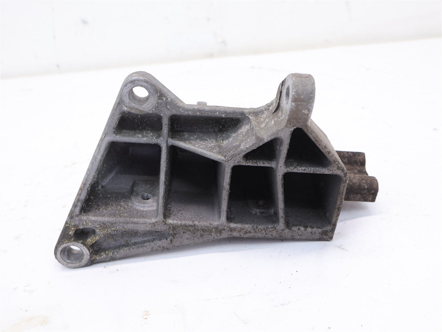 2005-2009 Subaru Legacy GT AC Compressor Bracket A/C Mount 05-09 Outback XT OEM