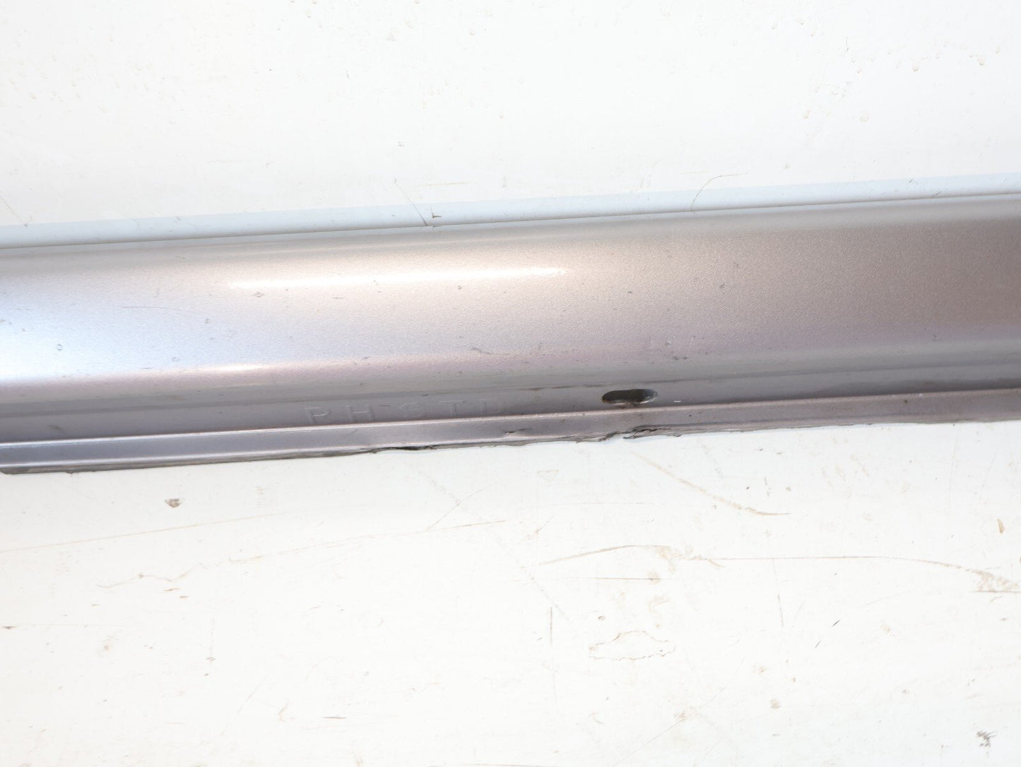 2005-2009 Subaru Legacy GT Passenger Side Skirt Bottom Rocker A7K RH SEDAN OEM