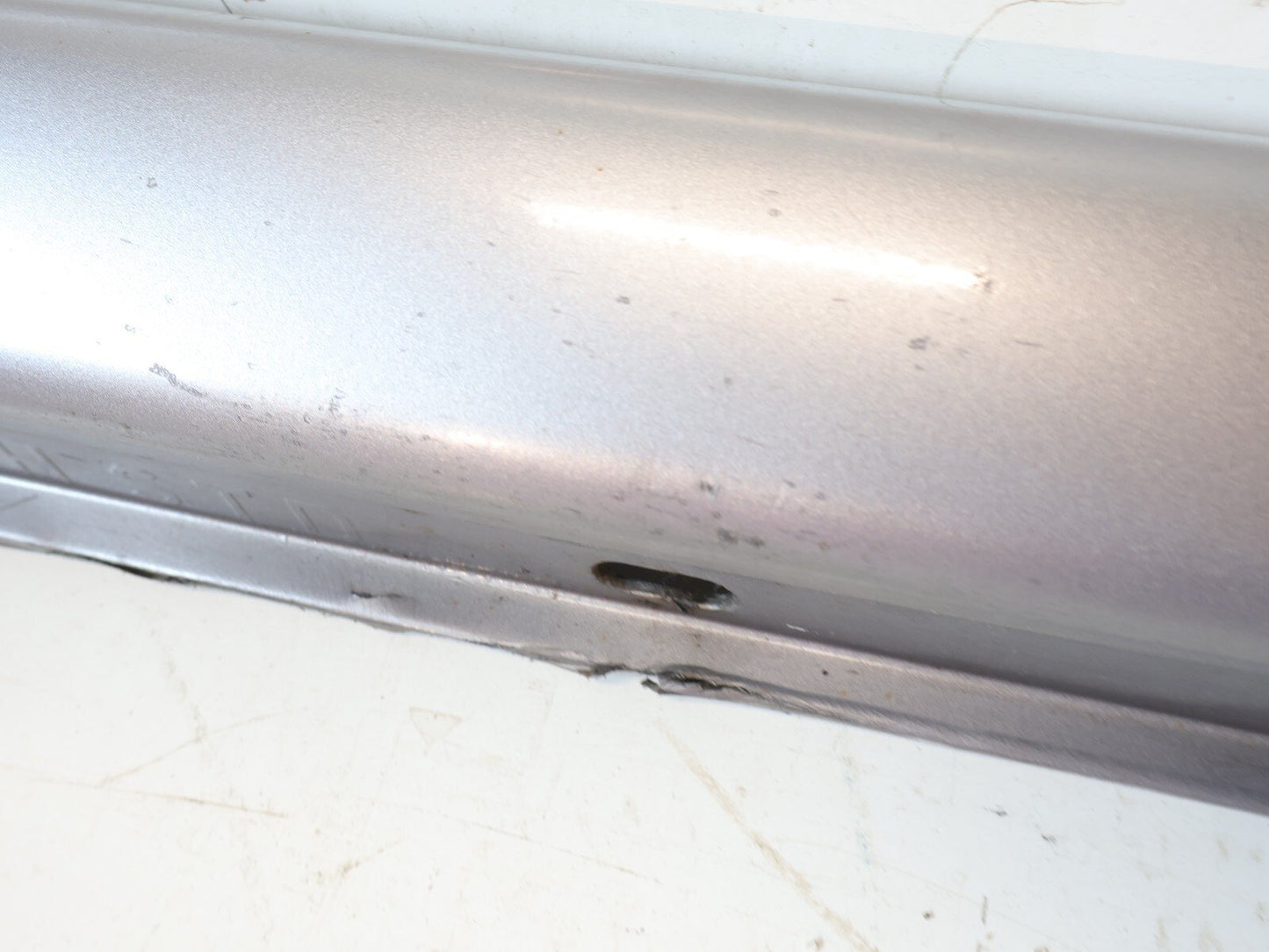 2005-2009 Subaru Legacy GT Passenger Side Skirt Bottom Rocker A7K RH SEDAN OEM