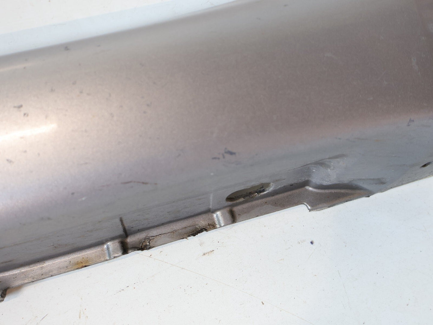 2005-2009 Subaru Legacy GT Passenger Side Skirt Bottom Rocker A7K RH SEDAN OEM