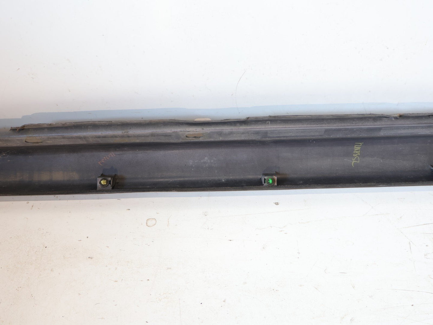 2005-2009 Subaru Legacy GT Passenger Side Skirt Bottom Rocker A7K RH SEDAN OEM