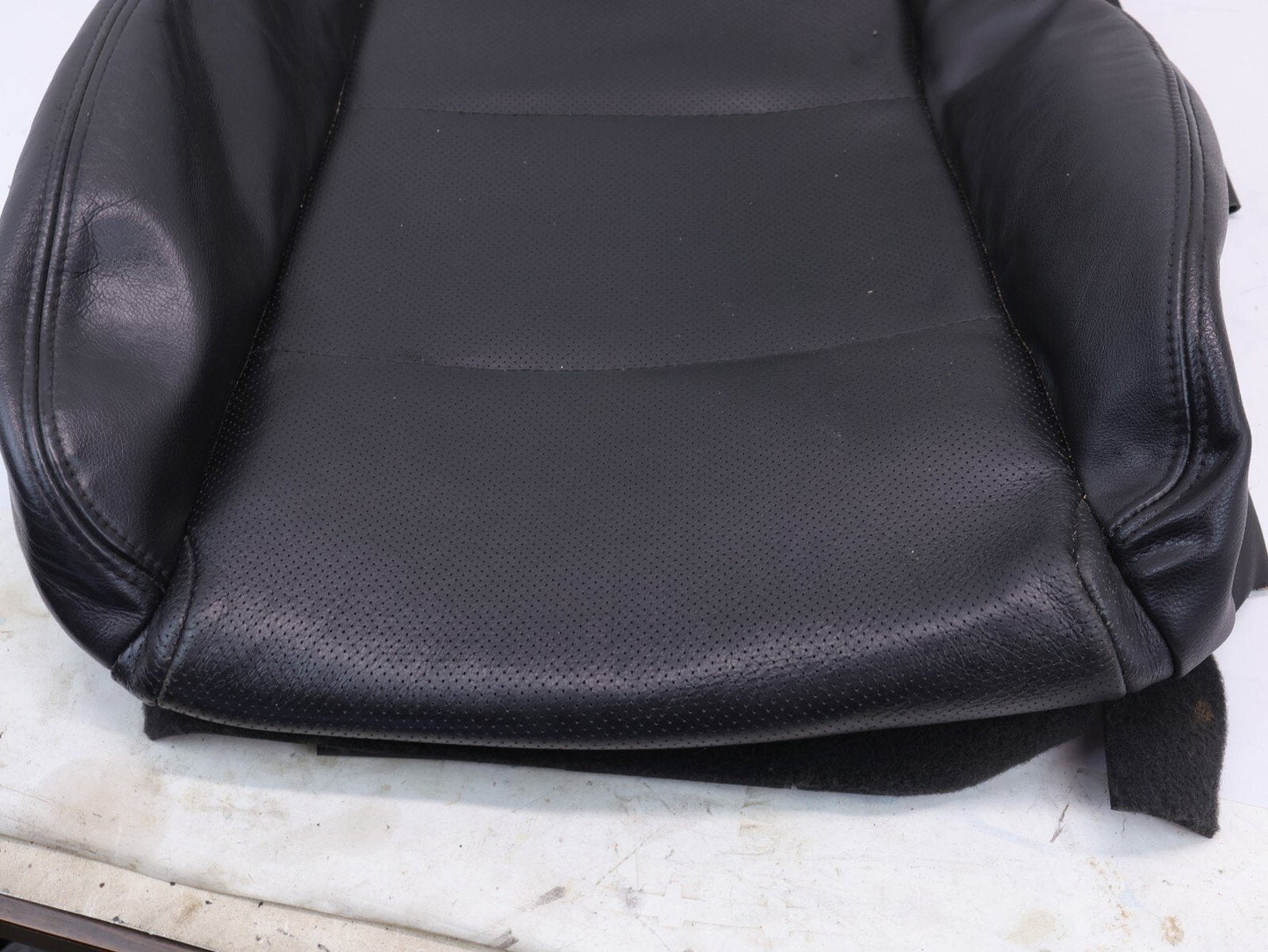 2005-2009 Subaru Legacy GT Passenger Front Seat Cover Skin Lower Bottom RH OEM