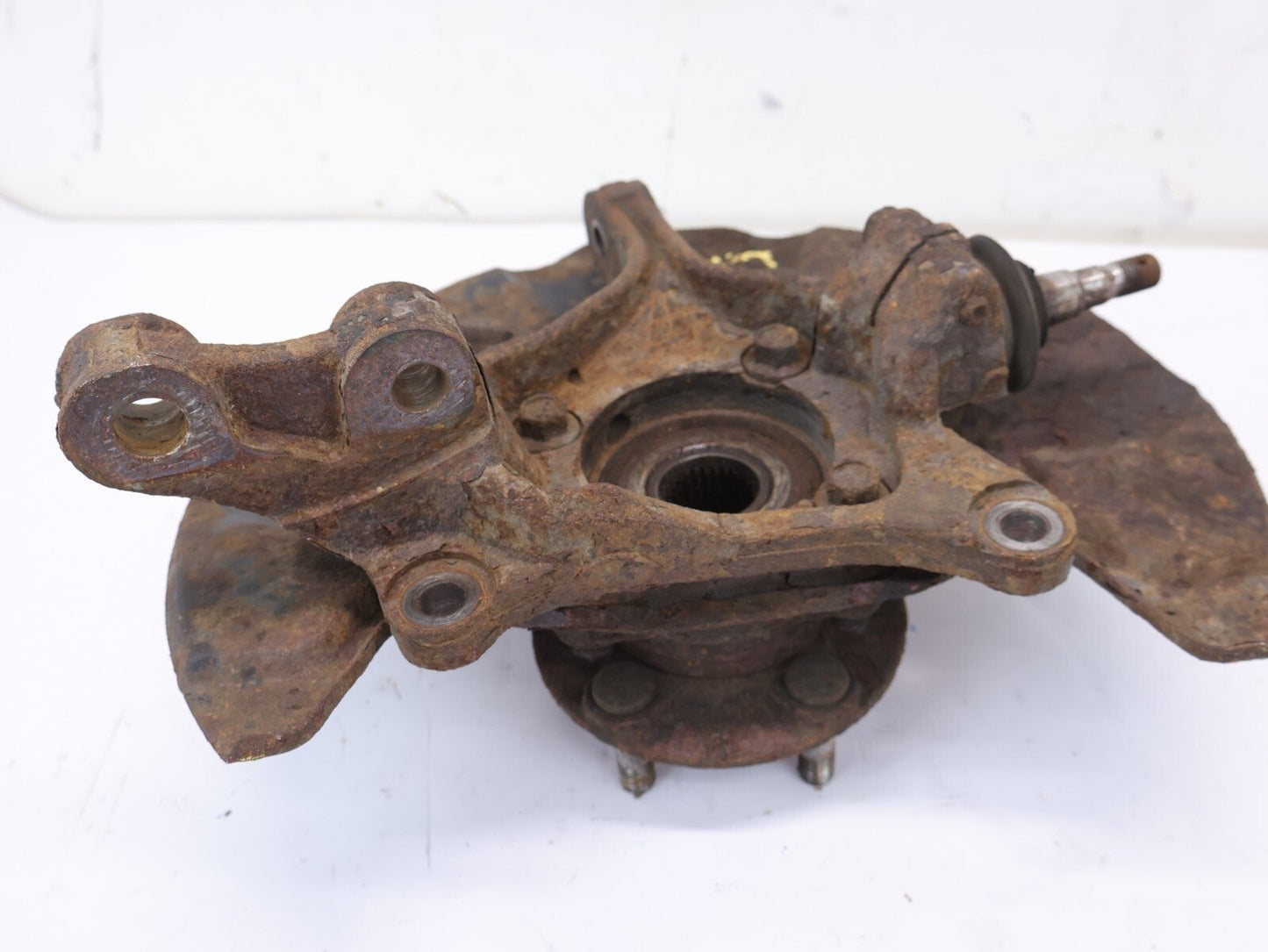 2005-2009 Subaru Legacy GT Driver Front Spindle Knuckle Hub Assembly LH OEM