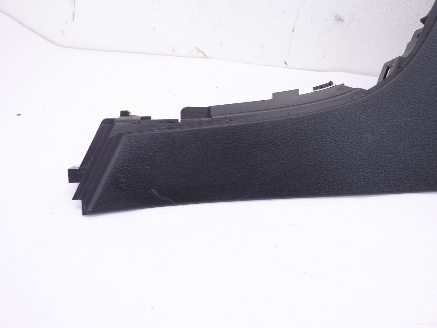 2008-2009 Subaru Legacy GT Passenger Side Center Console Trim RH 66073AG15A