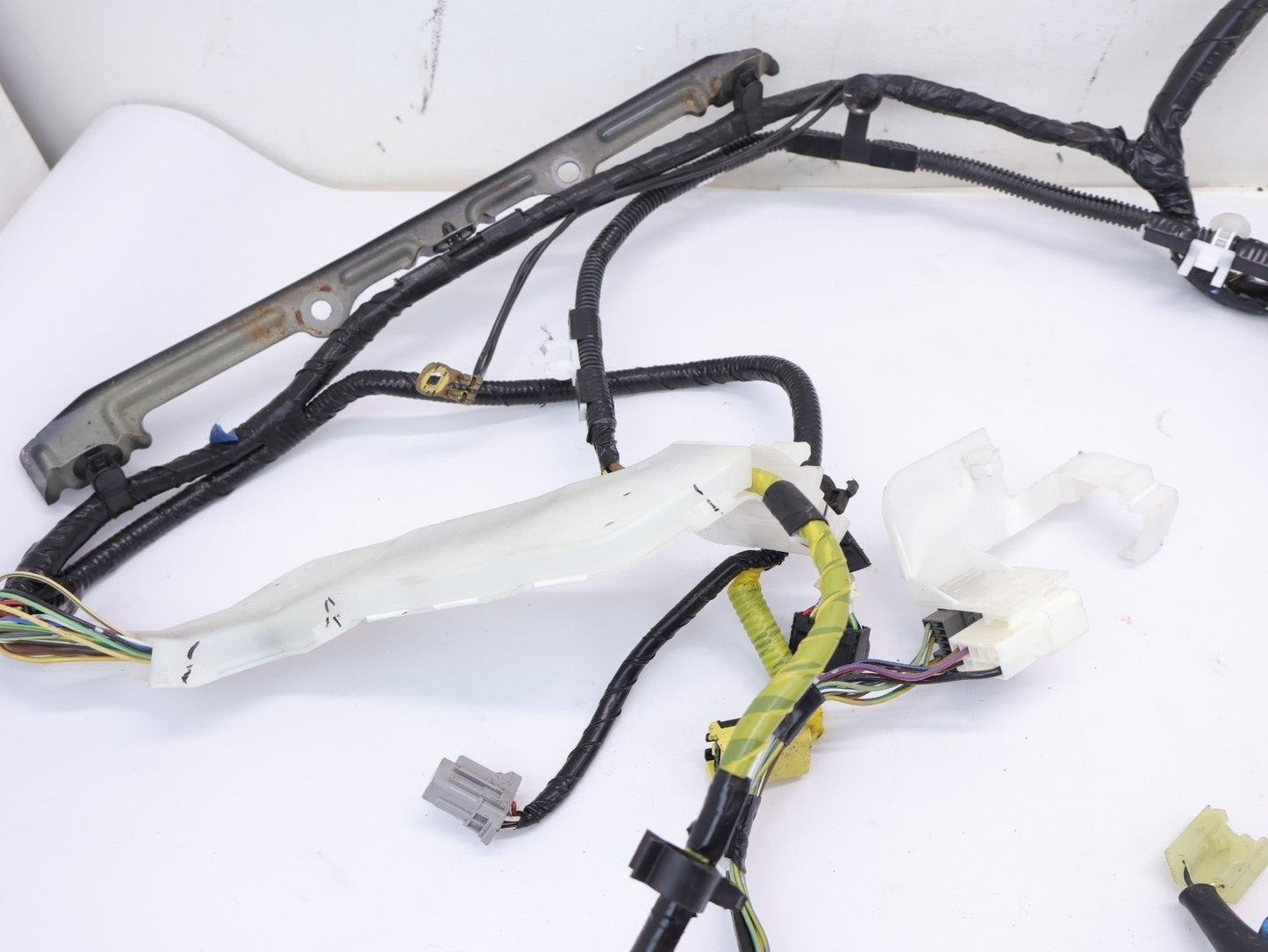 2012-2014 Subaru WRX Wagon RH Rear Wiring Harness Wire 81578FG741 Right 12-14