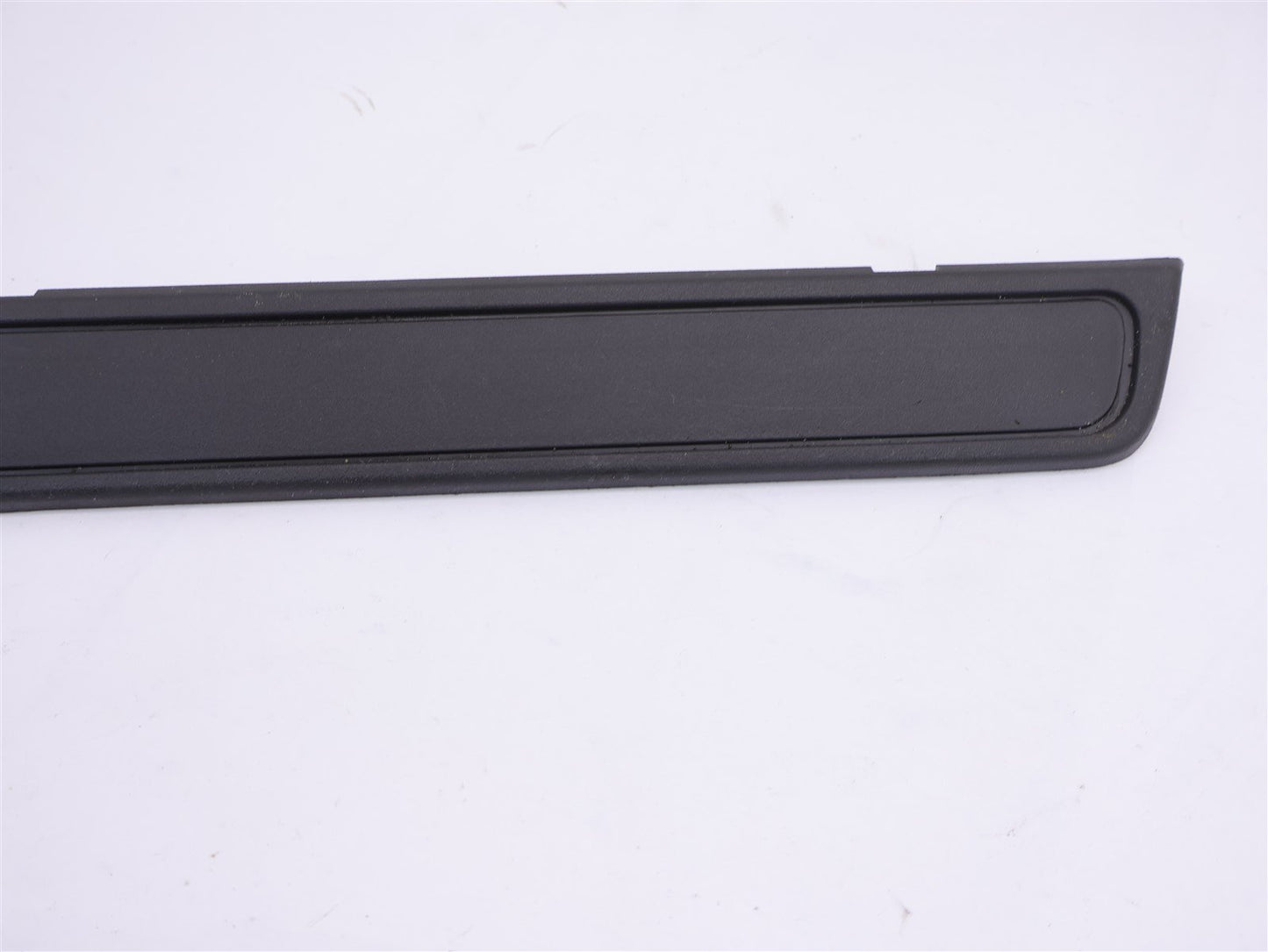 2009-2013 Subaru Forester Front Door Sill Trim Scuff RH Right Passenger OEM