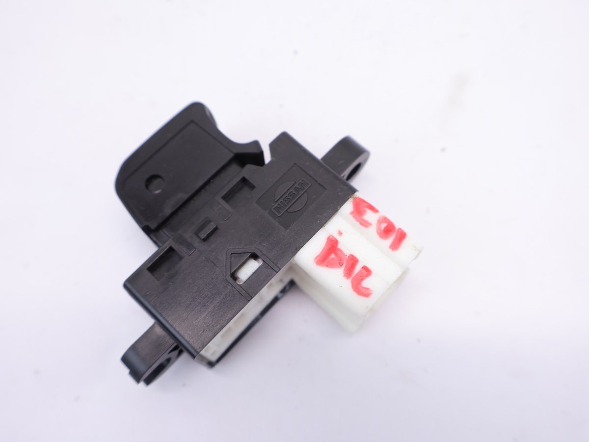 2010-2012 Subaru Legacy Outback Window Switch 83071FG110 RH Power OEM