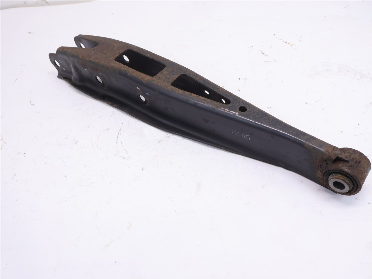 2009-2013 Subaru Forester Control Lateral Arm Rear Lower RH Right Passenger OEM