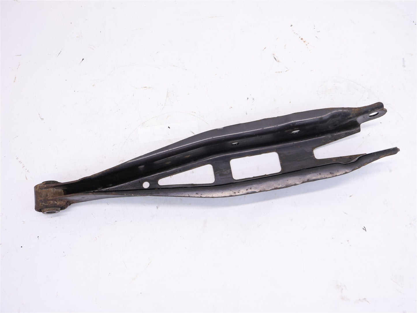 2009-2013 Subaru Forester Control Lateral Arm Rear Lower RH Right Passenger OEM