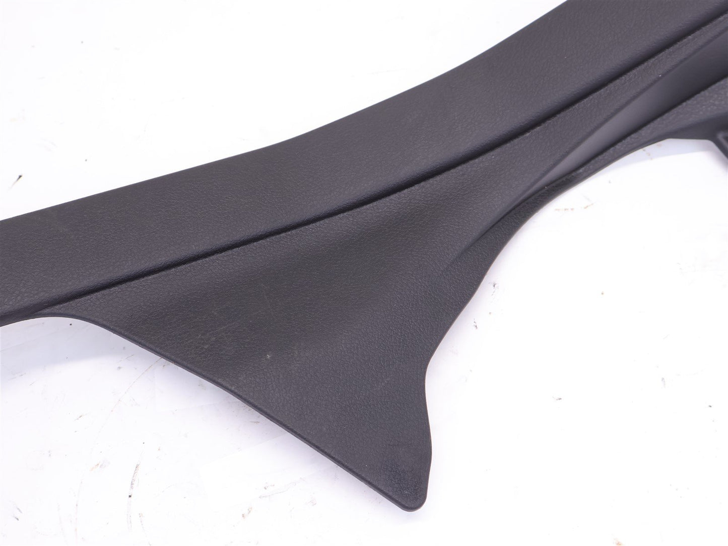 2009-2013 Subaru Forester Rear Door Sill Scuff Trim Passenger RH OEM 94061SC000