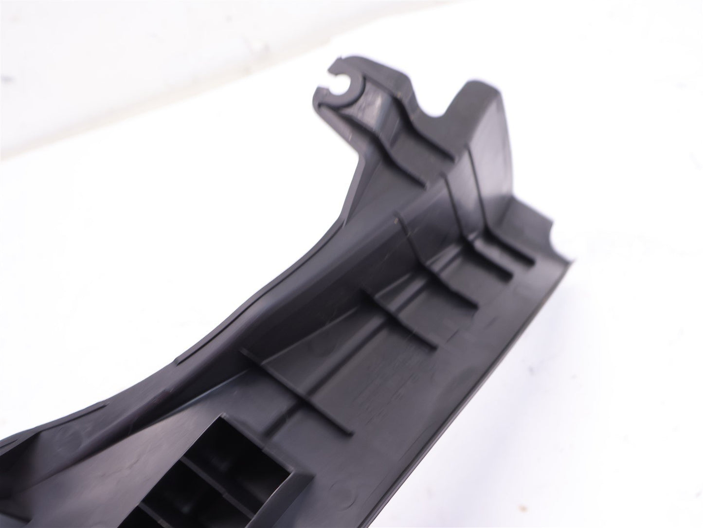 2009-2013 Subaru Forester Rear Door Sill Scuff Trim Passenger RH OEM 94061SC000