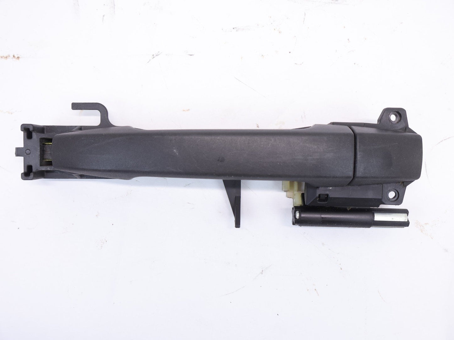 2009-2013 Subaru Forester Passenger Front Door Handle Exterior Black RH OEM