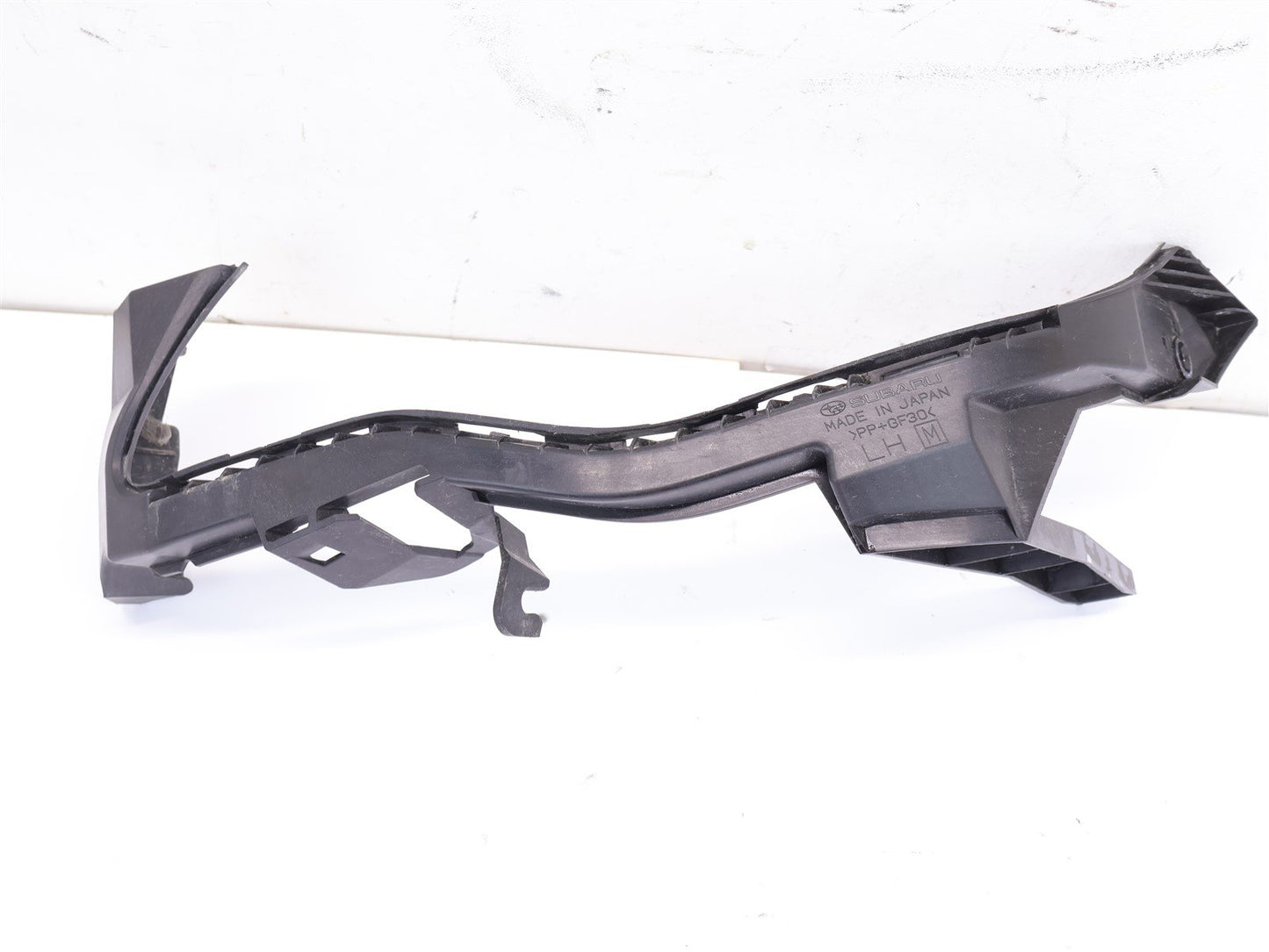 2013 2014 2015 Subaru XV Crosstrek Driver Headlight Bracket LH Left OEM 13-15