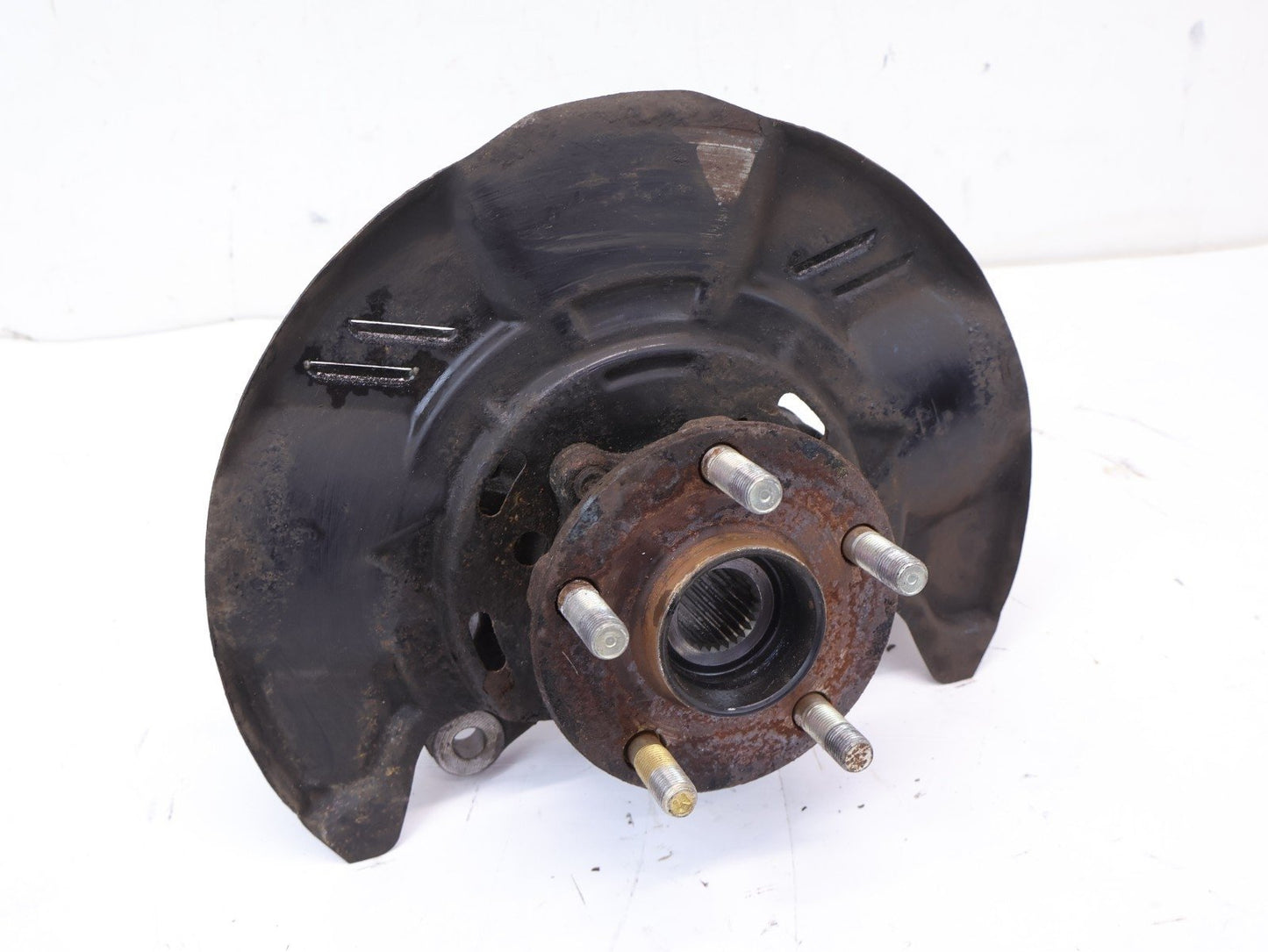 2013-2014 Subaru XV Crosstrek Driver Front Spindle Knuckle Hub LH Left OEM 13-14