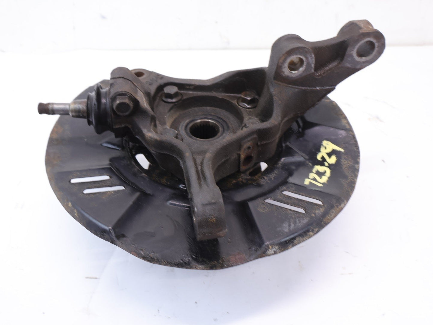 2013-2014 Subaru XV Crosstrek Driver Front Spindle Knuckle Hub LH Left OEM 13-14