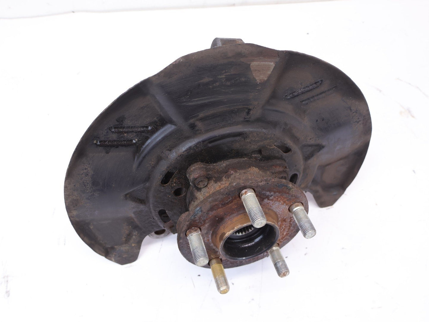 2013-2014 Subaru XV Crosstrek Driver Front Spindle Knuckle Hub LH Left OEM 13-14