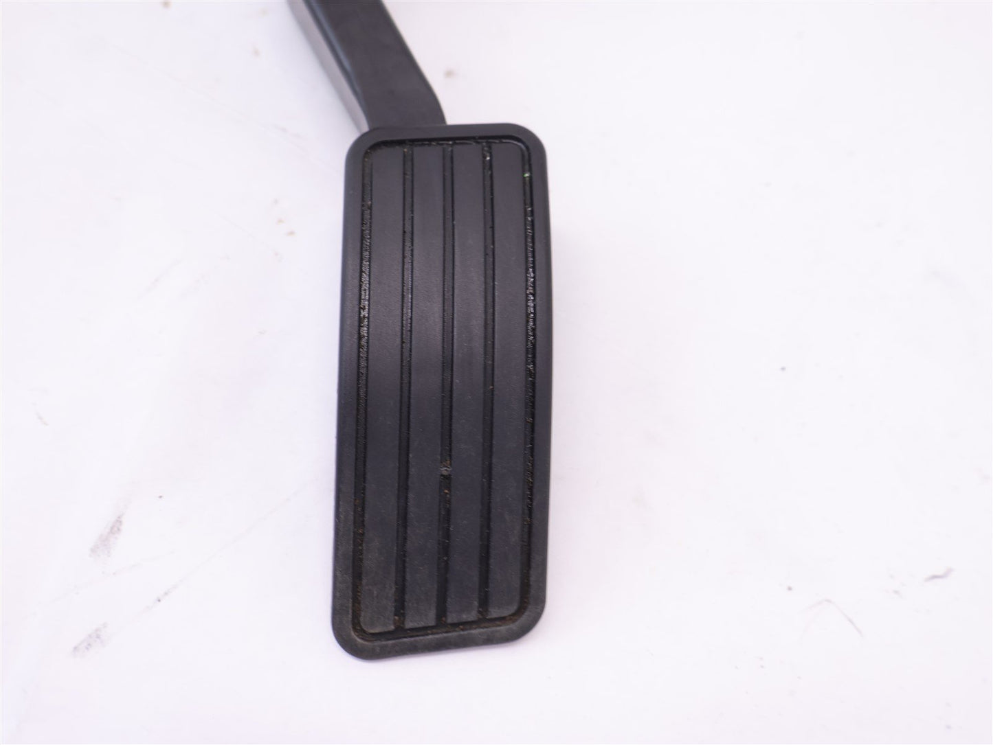 2013-2017 Subaru XV Crosstrek Gas Pedal Accelerator 36010FJ010 Fuel OEM
