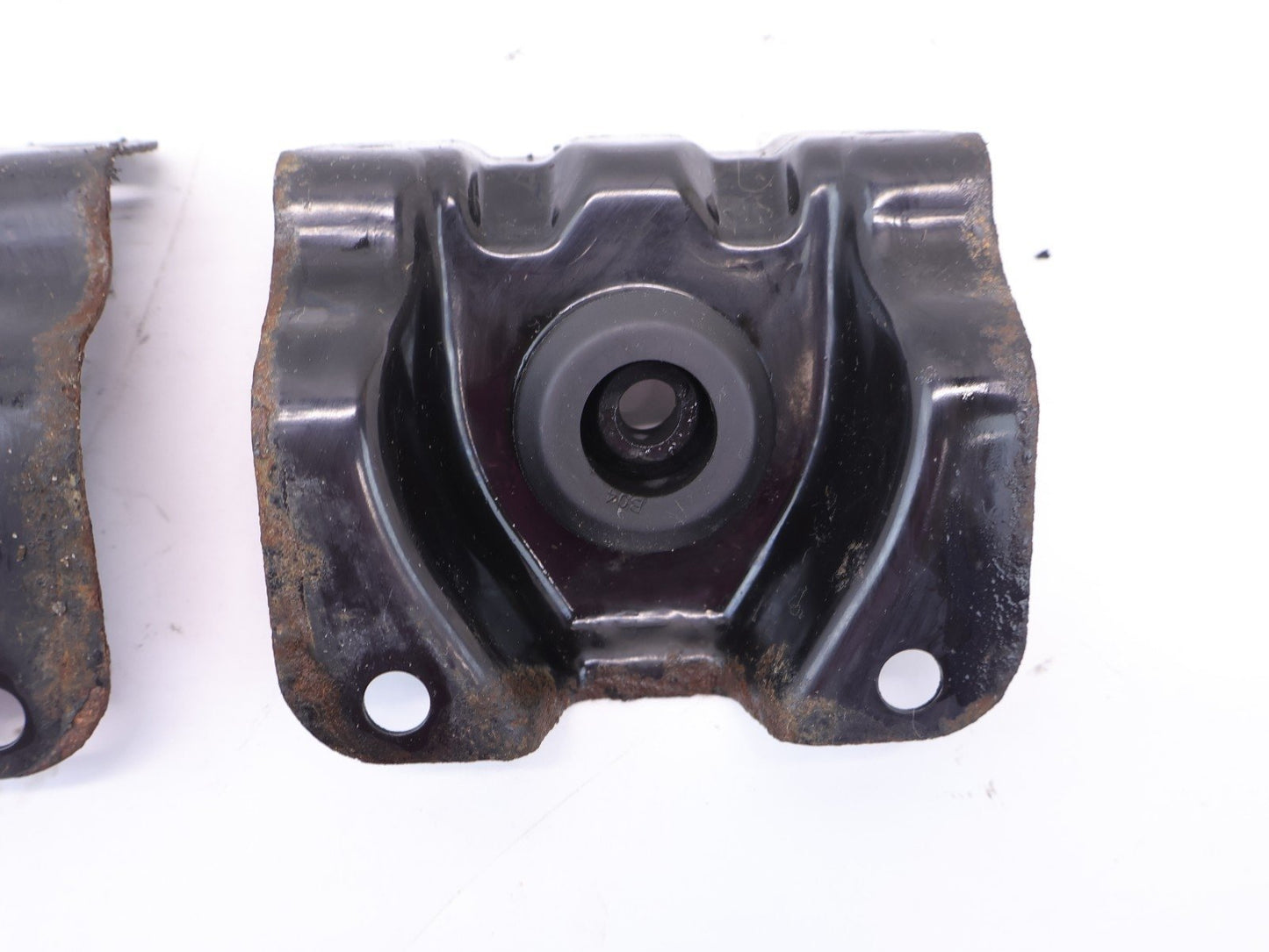 2013-2017 Subaru XV Crosstrek Radiator Mount Bracket Lower Set Pair OEM