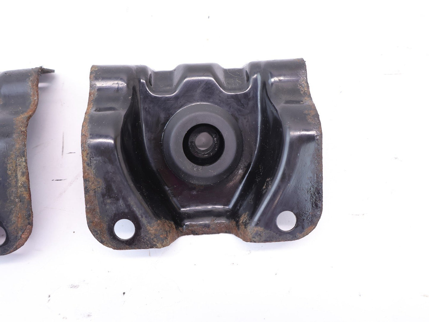 2013-2017 Subaru XV Crosstrek Radiator Mount Bracket Lower Set Pair OEM