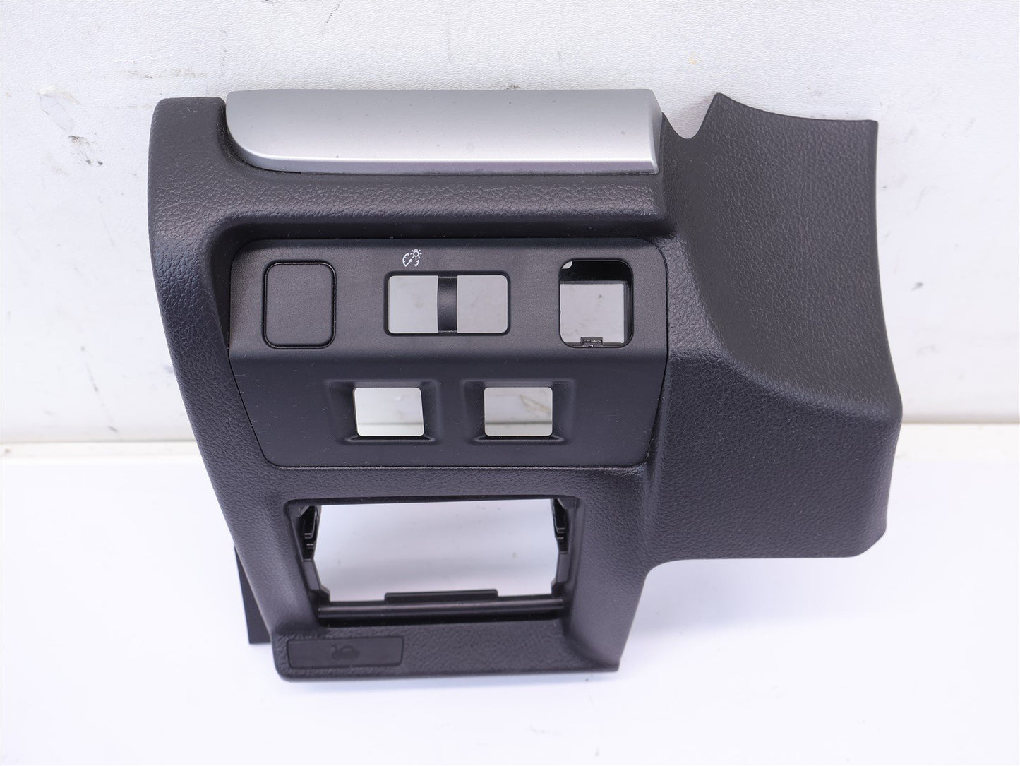 2013-2017 Subaru XV Crosstrek Dash Lower Trim Panel Cover 66075FJ030 Driver OEM