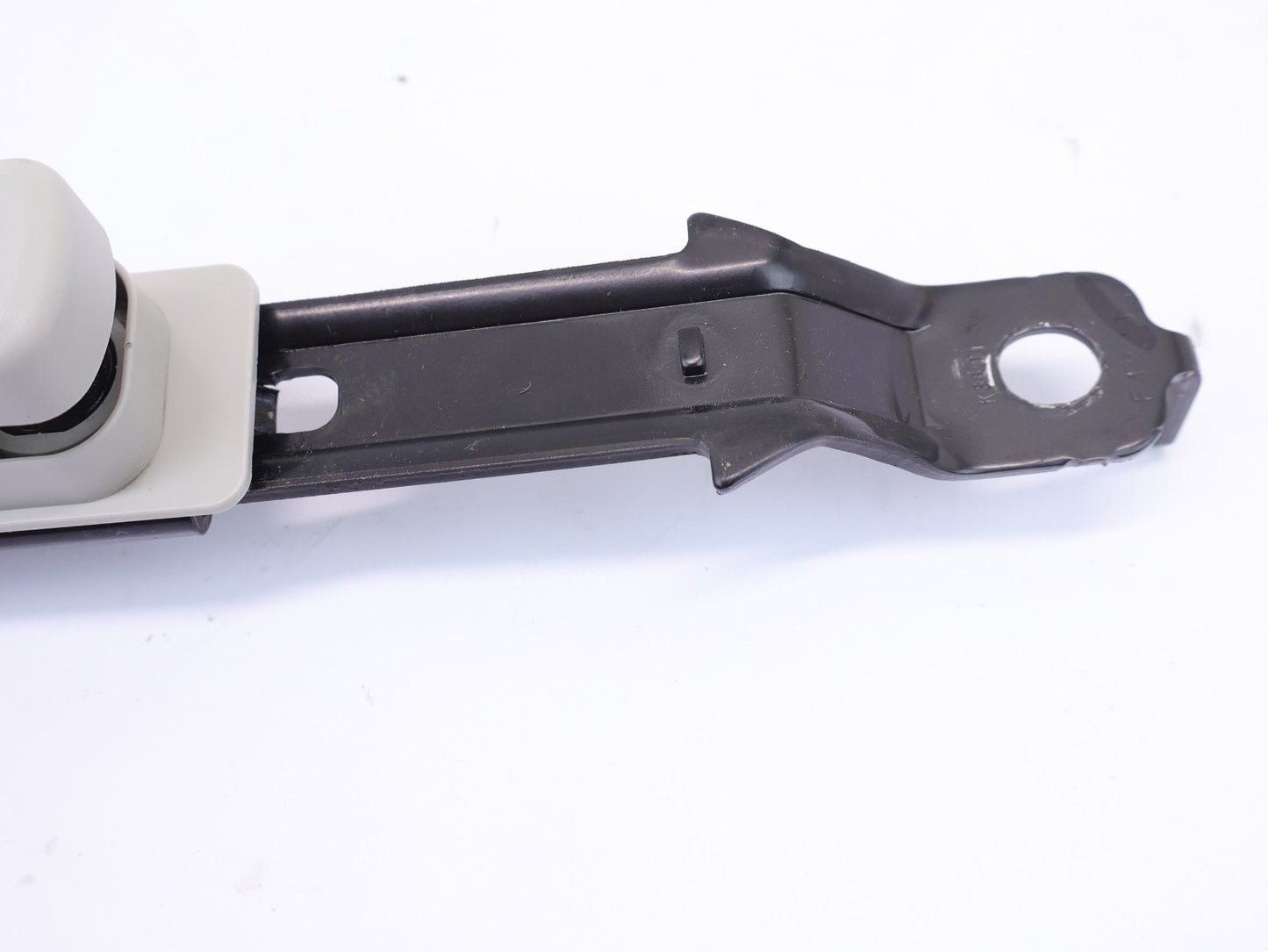 2013-17 Subaru XV Crosstrek Driver Front Seat Belt Height Adjuster Seatbelt OEM