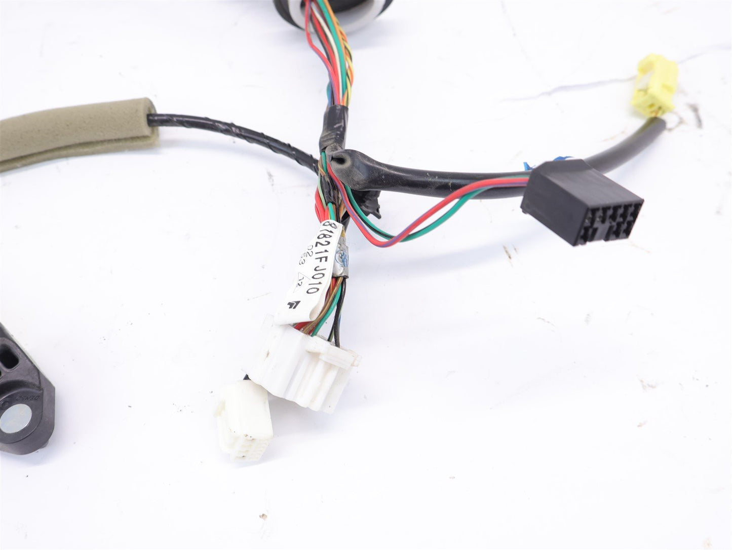 2013-2014 Subaru XV Crosstrek Right Front Door Wiring Harness 81821FJ010 RH OEM
