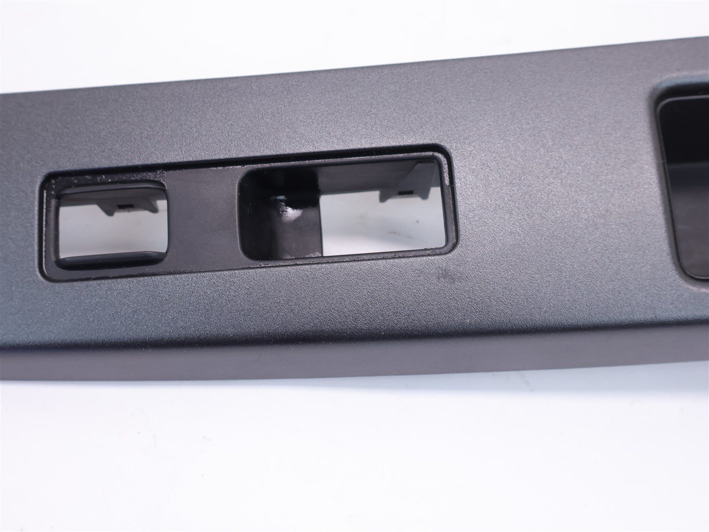 2013-2014 Subaru Crosstrek Passenger Front Window Switch Trim Door 94263FJ020 RH