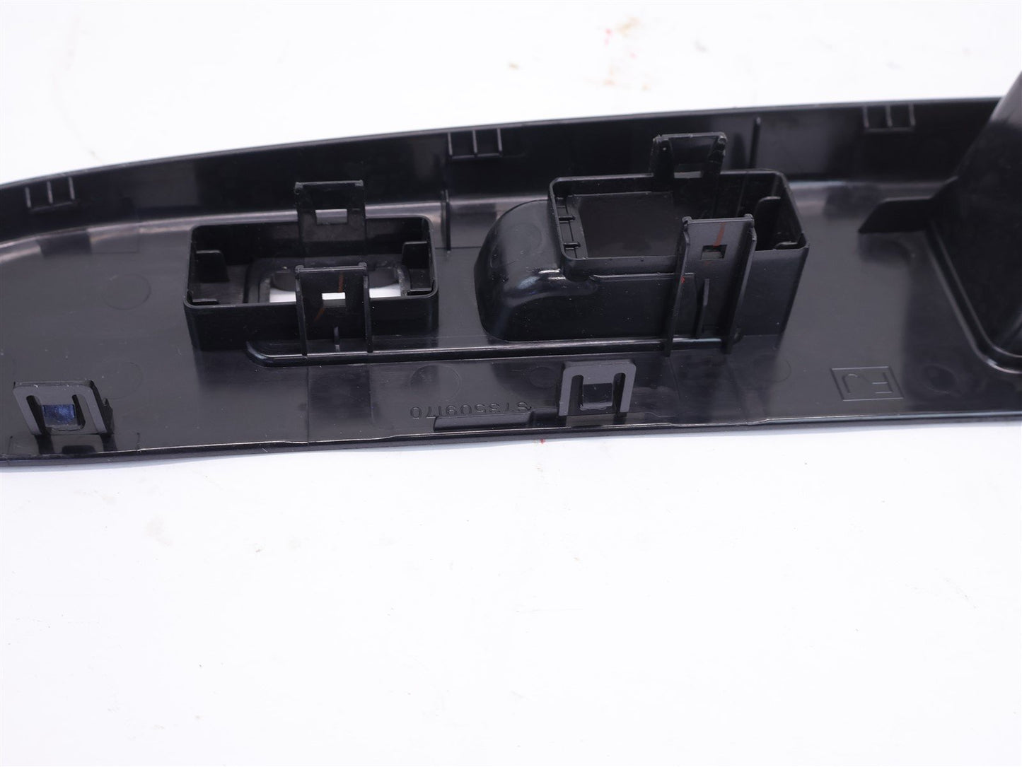 2013-2014 Subaru Crosstrek Passenger Front Window Switch Trim Door 94263FJ020 RH