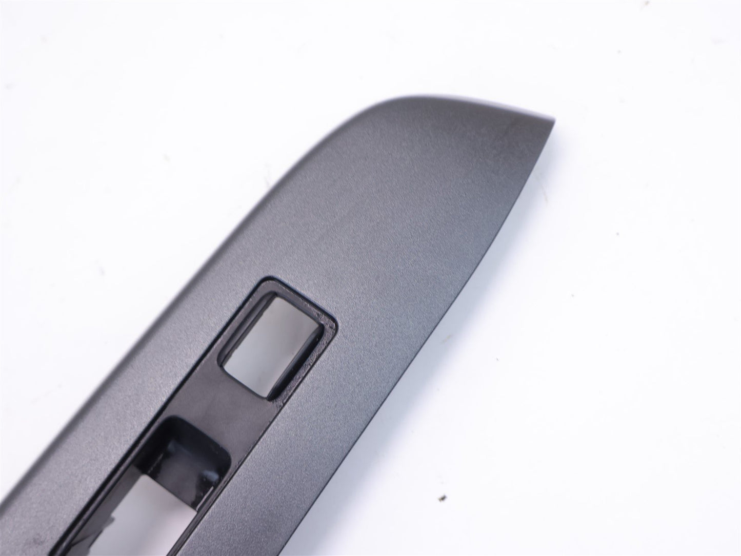 2013-2014 Subaru Crosstrek Passenger Front Window Switch Trim Door 94263FJ020 RH