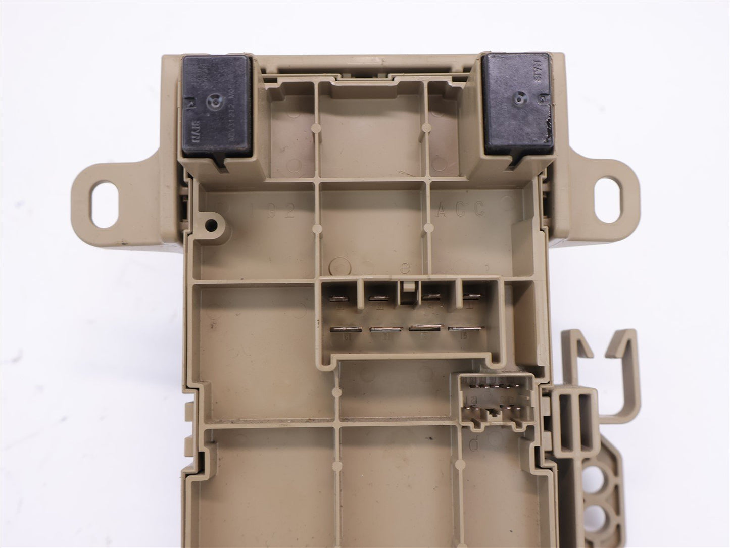 2013 2014 2015 Subaru XV Crosstrek Dash Fuse Block Box Panel Interior 82201FJ110