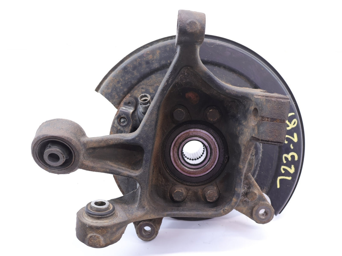 2013-2014 Subaru XV Crosstrek Passenger Rear Spindle Knuckle Wheel Hub RH OEM