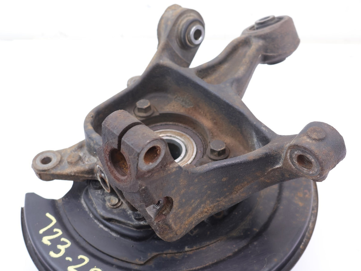 2013-2014 Subaru XV Crosstrek Passenger Rear Spindle Knuckle Wheel Hub RH OEM