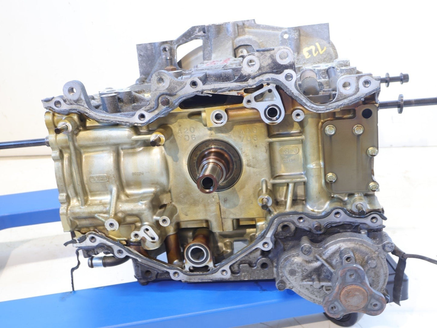 2013-2014 Subaru XV Crosstrek Engine Short Block Assembly Motor 2.0L AT OEM