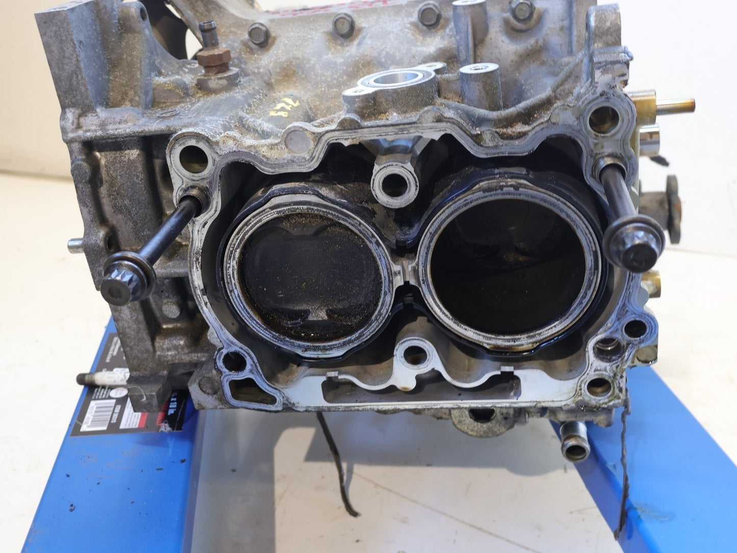 2013-2014 Subaru XV Crosstrek Engine Short Block Assembly Motor 2.0L AT OEM