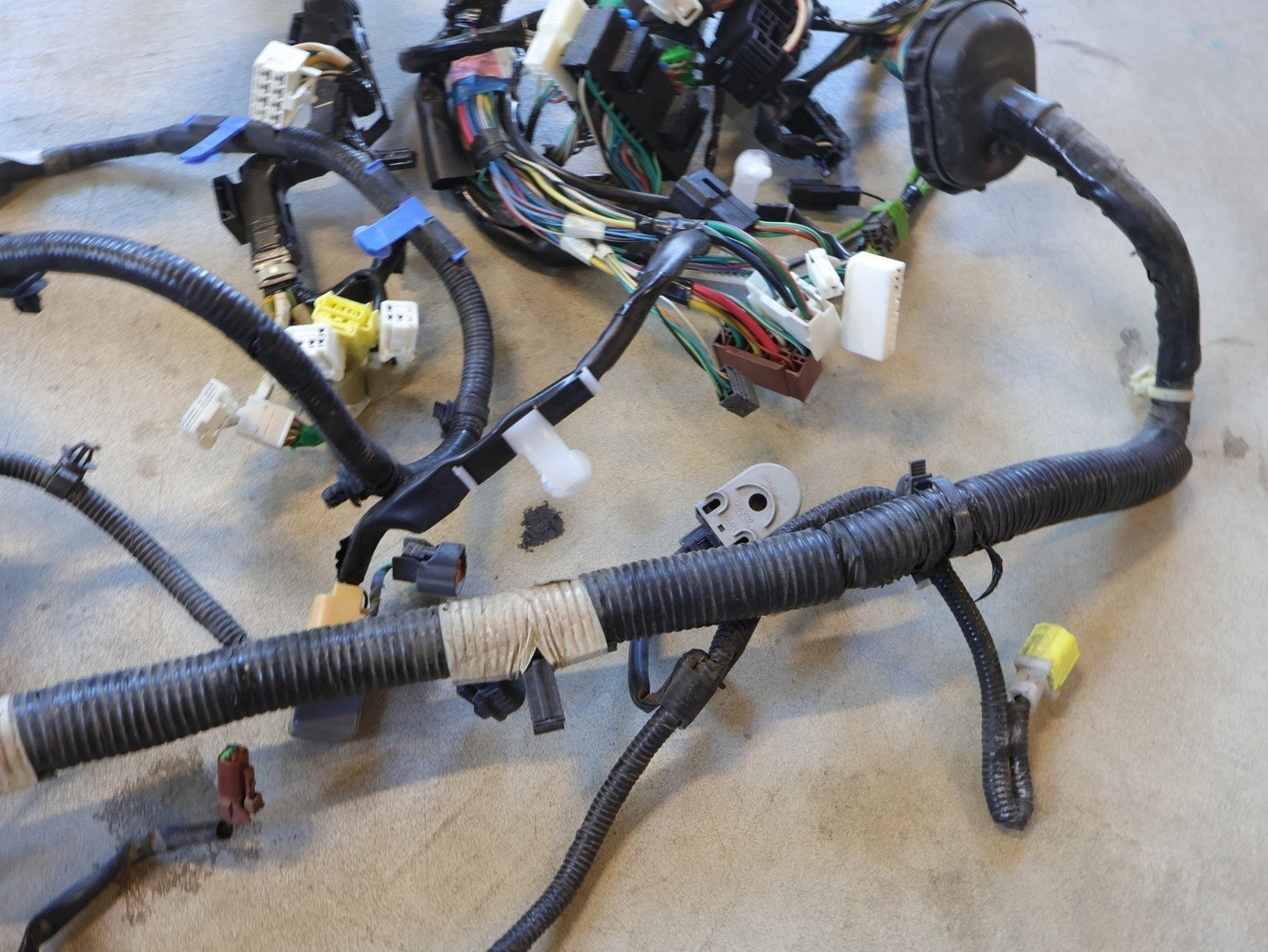 2013 Subaru XV Crosstrek Engine Bay Wiring Harness Main Wire Bulkhead AT OEM