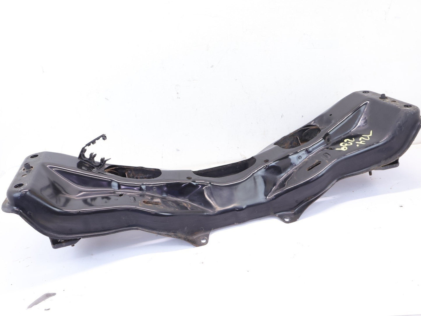 2014-2016 Subaru Forester Front Subframe Crossmember 2.5L Engine Cradle OEM