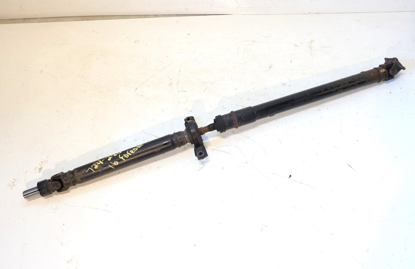 2016 Subaru Forester Driveshaft Rear Drive Shaft 2.5L AT CVT OEM 2014-2018