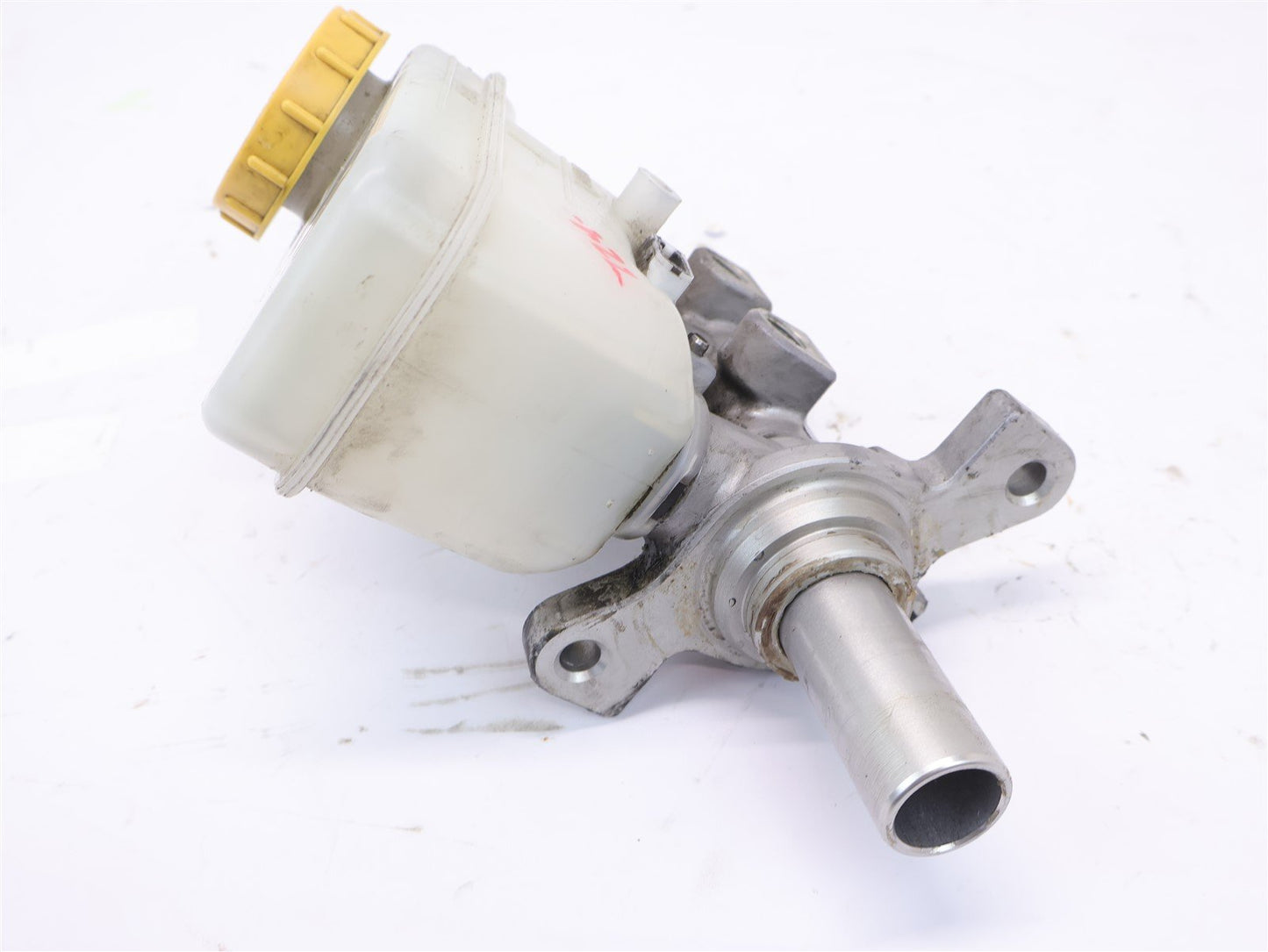 2016 Subaru Forester Brake Master Cylinder Reservoir AT CVT OEM 16-2018