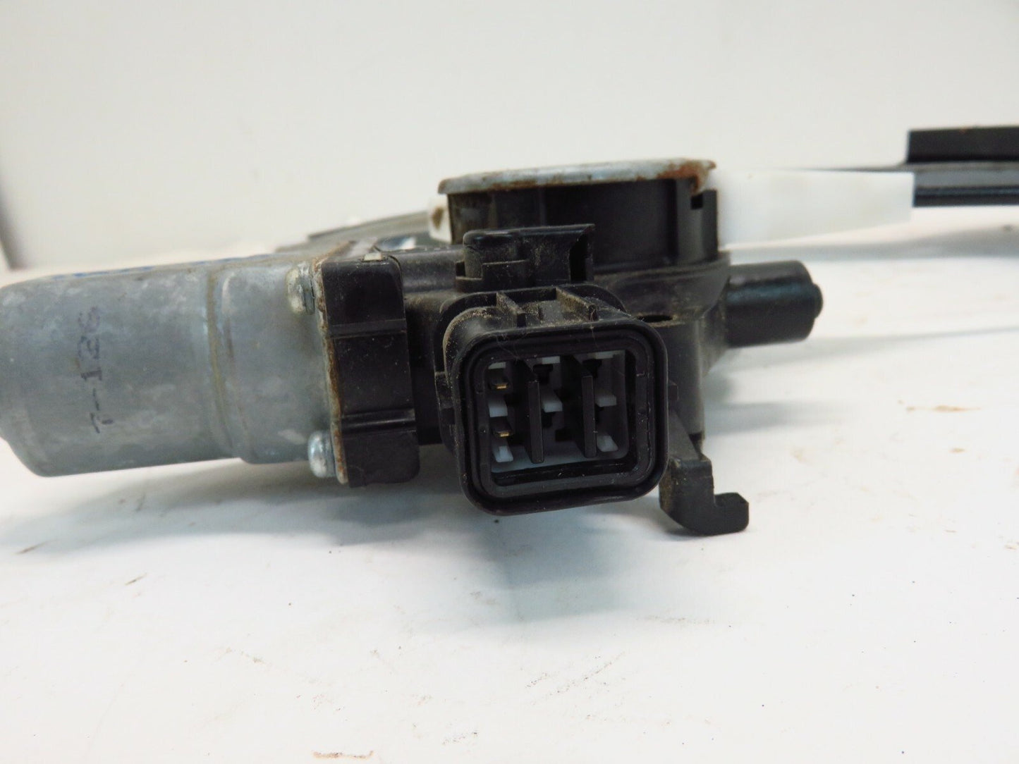 2009-2013 Subaru Forester Driver Rear Window Regulator & Motor Left LH Side OEM