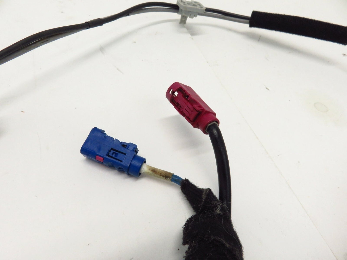 2013-2016 Hyundai Veloster Antenna Roof Wiring Harness Feeder Cable 962302V800