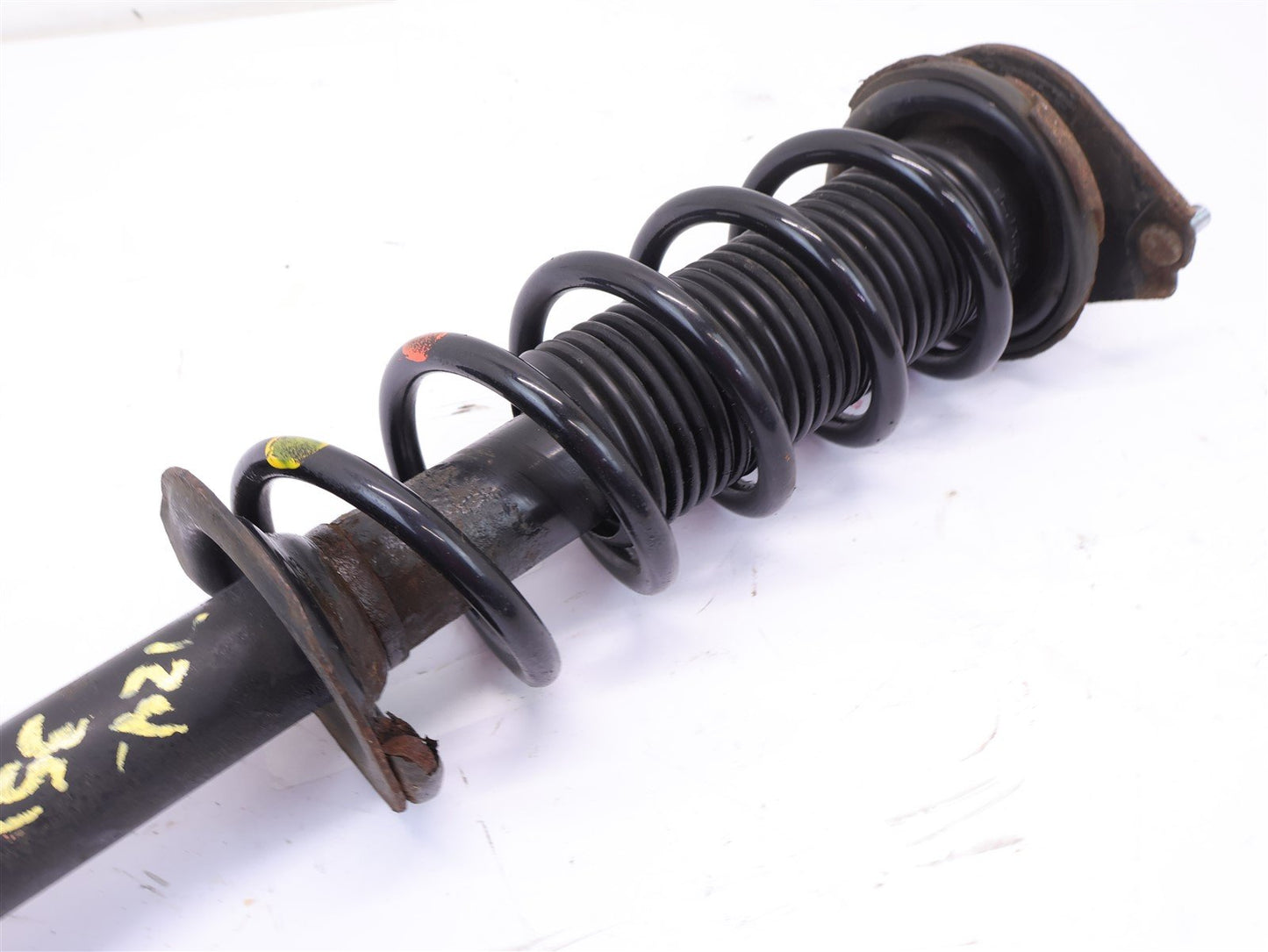 2016 Subaru Forester Rear Strut Shock LH Left 20365SG001 2014-16 OEM