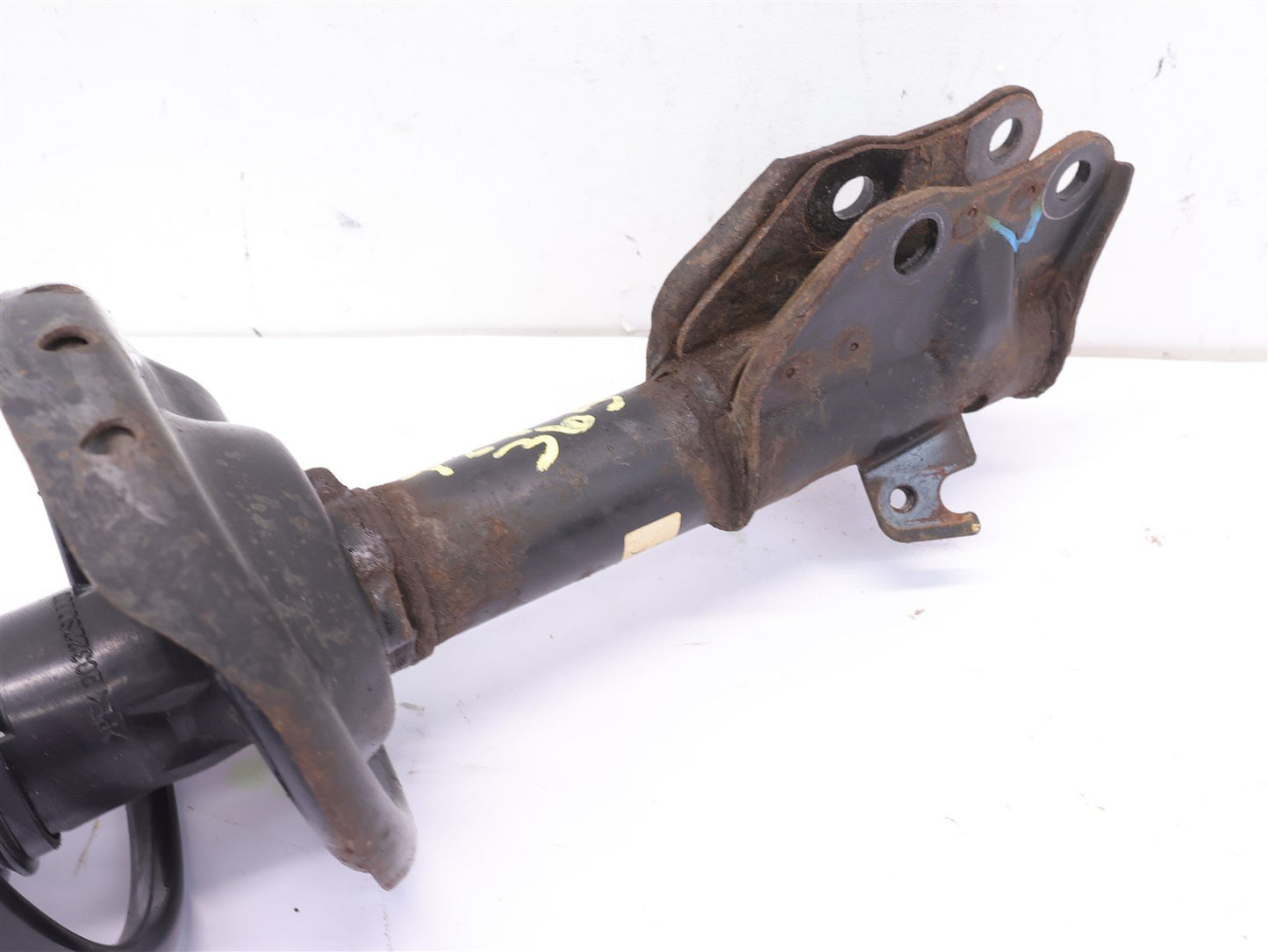 2014-2016 Subaru Forester Passenger Front Strut Shock Right RH 20310SG001 OEM