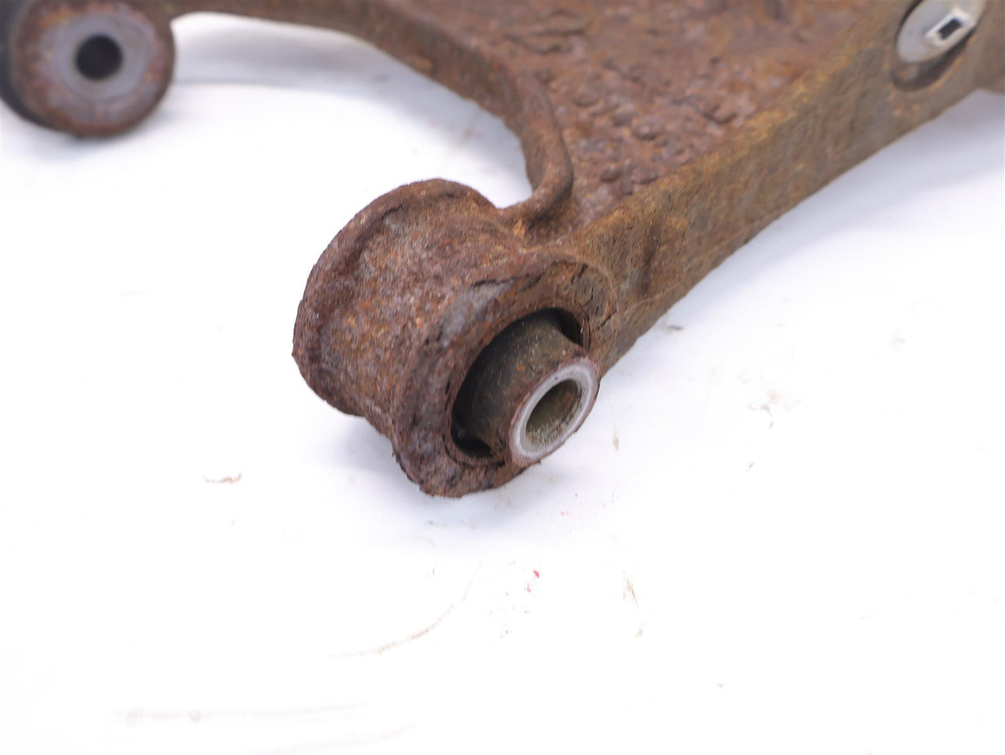 2016 Subaru Forester Rear Upper Control Arm Passenger Right RH OEM 2014-2018