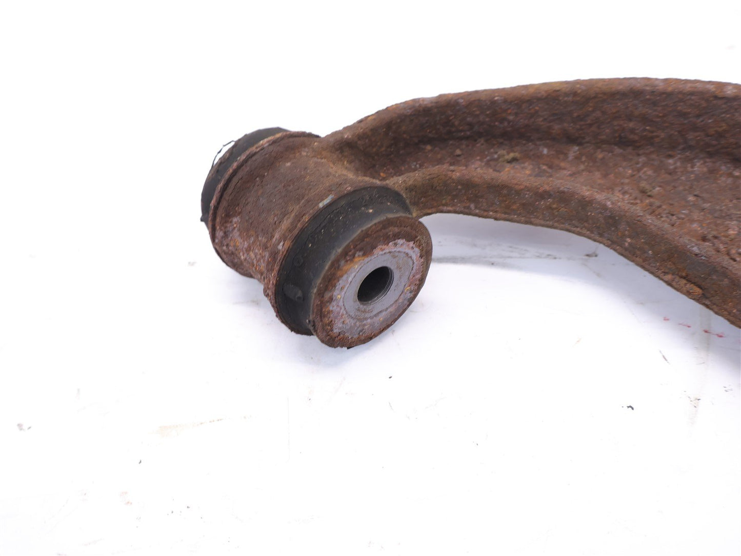 2016 Subaru Forester Rear Upper Control Arm Passenger Right RH OEM 2014-2018