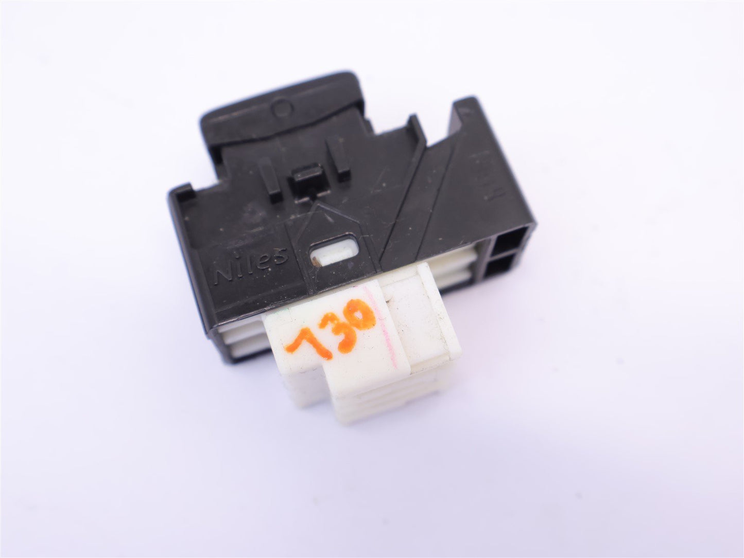 2011-2018 Subaru Forester Door Lock Switch Passenger RH Front OEM 11-18
