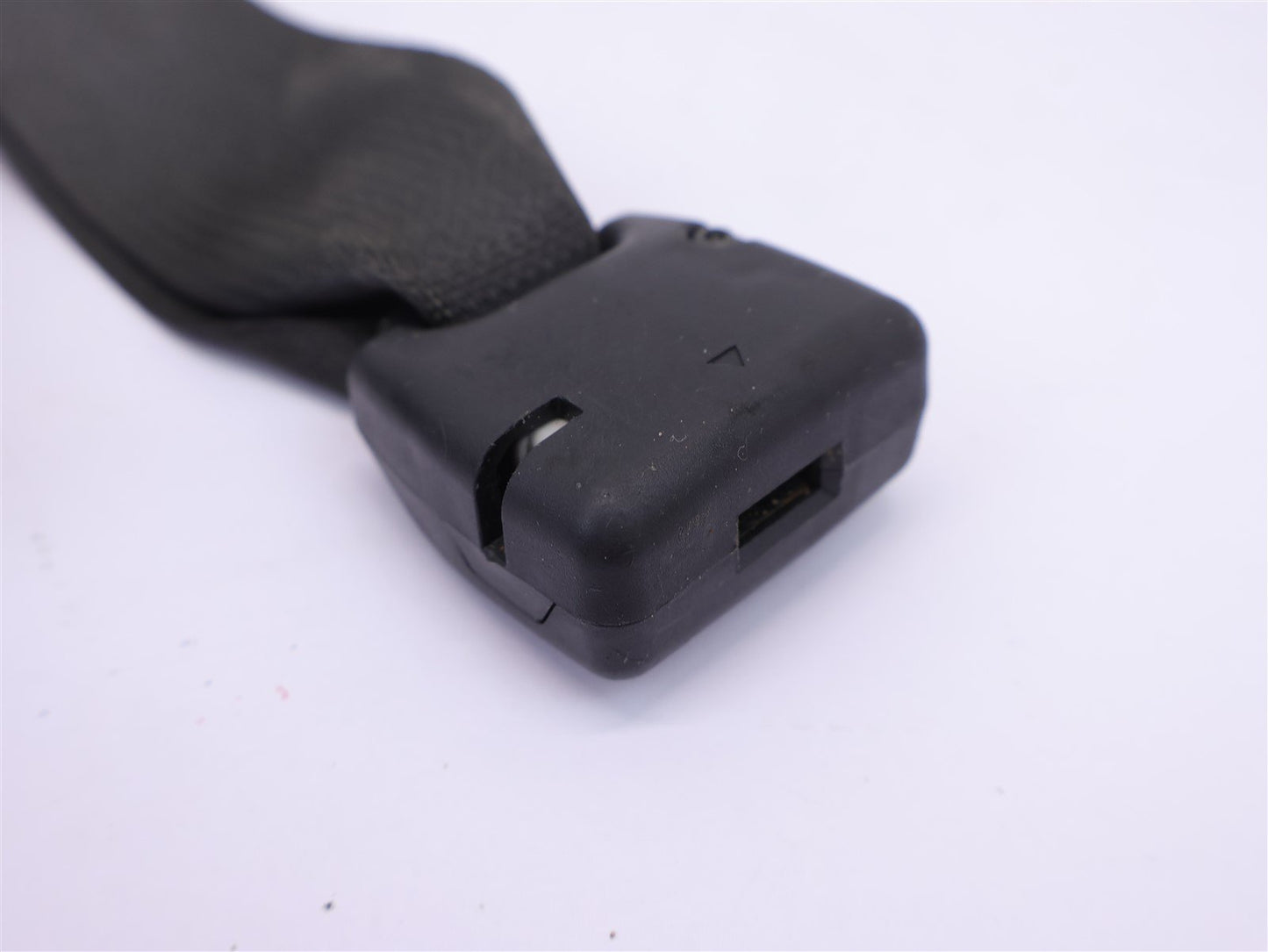 2013-2014 Subaru Outback Rear Seat Belt Buckle Latch Center OEM Black 13-14