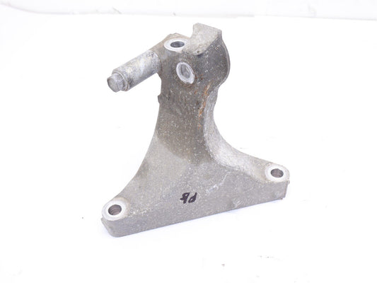 2010-2014 Subaru Outback Right Side Transmission Bracket Mount Support Passenger